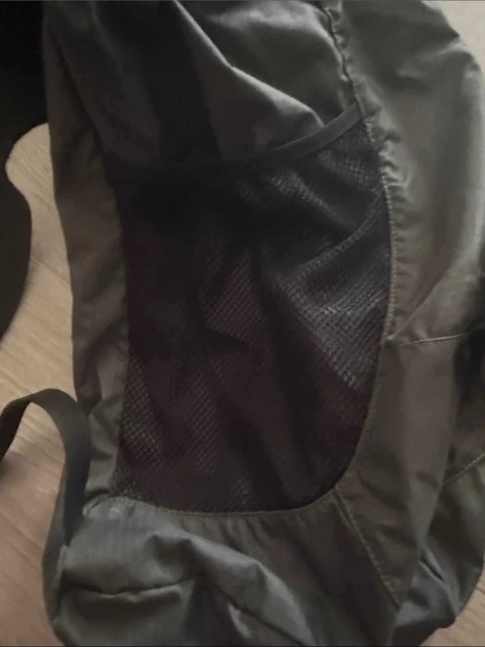 REI Gray Stuff Travel Pack – Packable Men’s Daypack